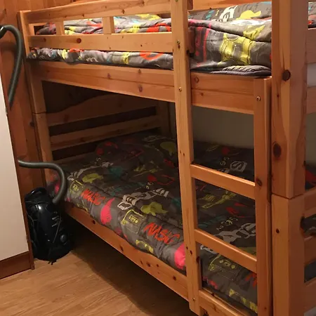 Apartamento Idéalement Situé Sur Les Pistes à Super - Fr-1-814-108 Besse-et-Saint-Anastaise